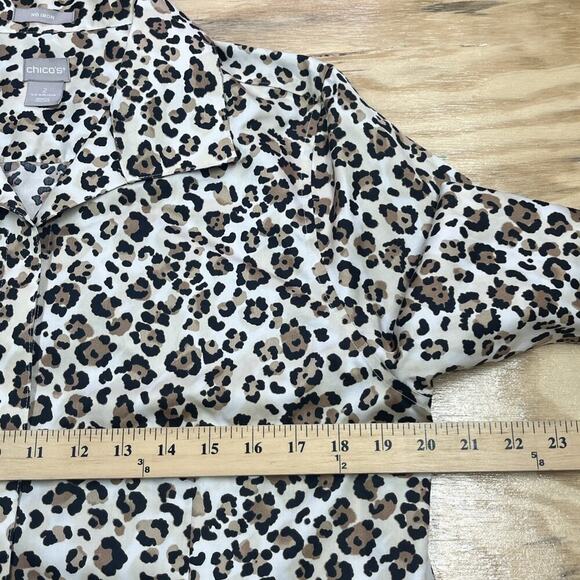 Chico's Animal Print No Iron Button Up Shirt Blouse Size 2 12/14 Mob Wife - Picture 10 of 12